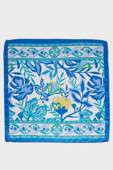 Woman Ethnic Patterned Scarf