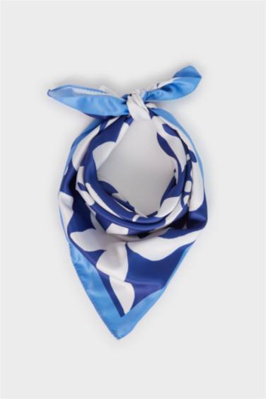 Woman Printed Bandana
