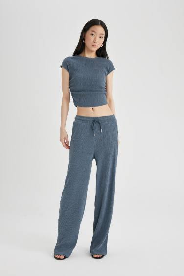 Брюки Carrot Fit базовые с резинкой на талии