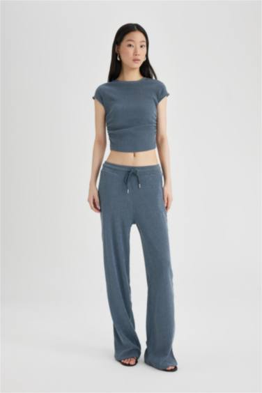 Брюки Carrot Fit базовые с резинкой на талии