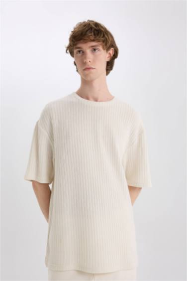 Boxy Fit Crew Neck Short Sleeve T-Shirt