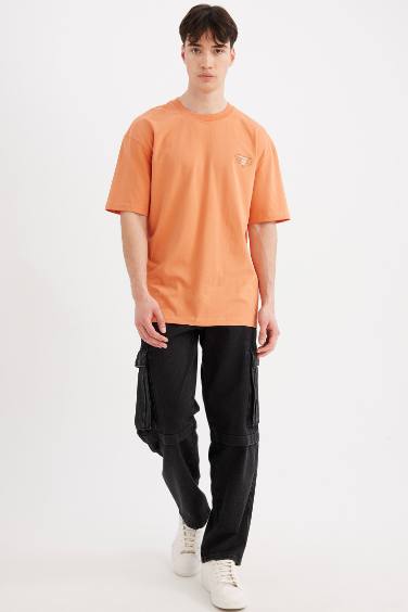 Boxy Fit Crew Neck Printed Short Sleeve T-Shirt