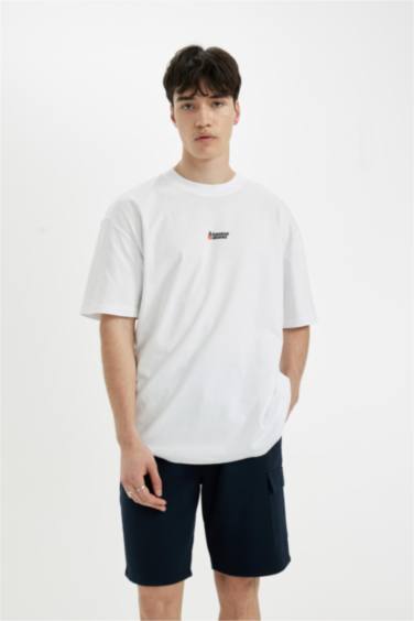 تيشيرت أوفر سايز نص ردن بياخة مستديرة بطبعة من الخلف