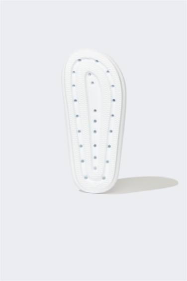 شبشب بناتي إيفا بكعب مسنن سليب أون