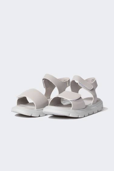 Girl Velcro and Serrated Sole Sandals