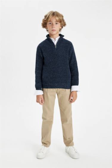 Свитер стандартного кроя на молнии для мальчиков