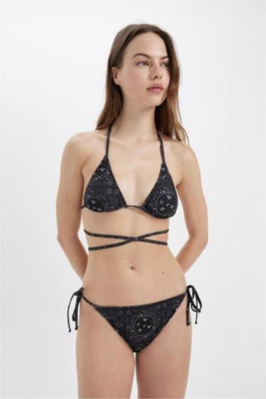 Fall in Love Regular Fit Paisley Bikini Bottom