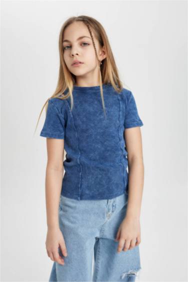 تيشيرت نص ردن بناتي مضلع سليم فيت