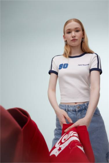 تيشيرت نص ردن سليم فيت