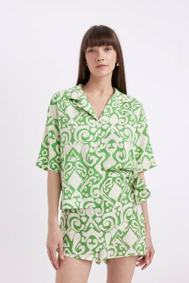 Chemise à manches courtes à motifs, coupe régulière