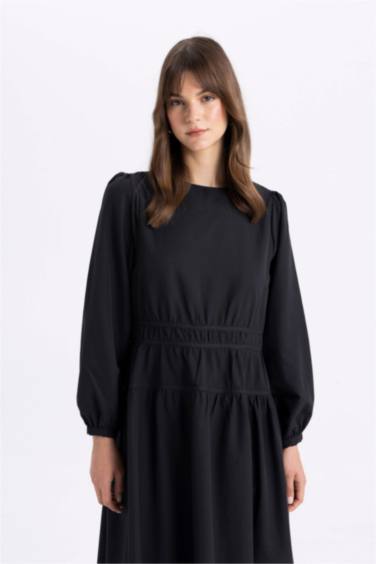 Crew Neck Poplin Long Sleeve Maxi Dress