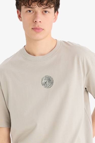 Oversize Fit Crew Neck Back Printed Short Sleeve T-Shirt