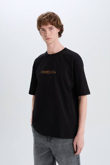 Oversize Fit Crew Neck Short Sleeve T-Shirt