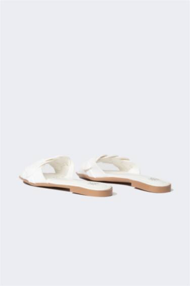 Woman Flat Sole Single Strap Faux Leather Slippers