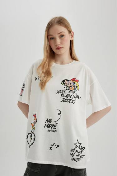 Oversize Fit PowerPuff Girls Licensed Crew Neck Printed Short Sleeve T-Shirt