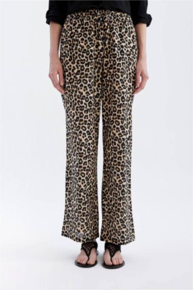 سروال واسع برجل واسع بجيي وخصر عالي