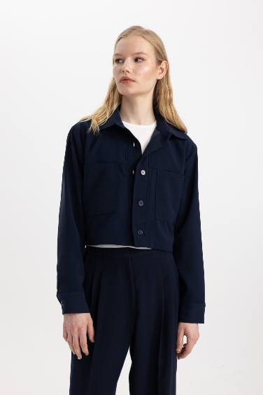 Veste Blazer Court à Col Chemises