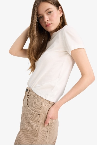 T-shirt basique à col rond et manches courtes Coupe régulière