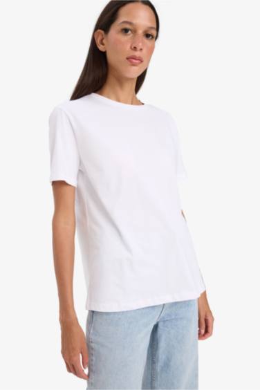 تيشيرت نص كم عادي برقبة مستديرة