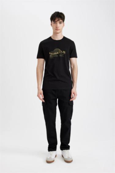 Slim Fit Slim Cut Crew Neck Printed Short Sleeve T-Shirt