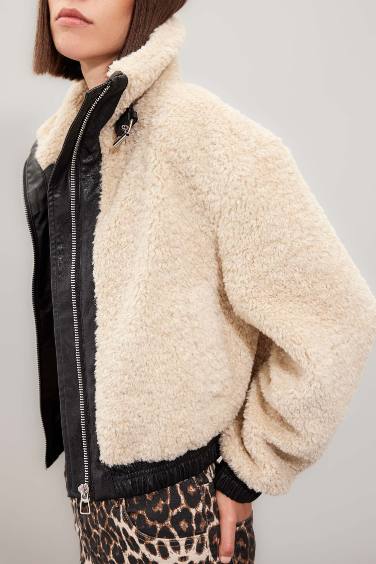 Dik Yaka Suni Kürk Fermuarlı Mont Ceket