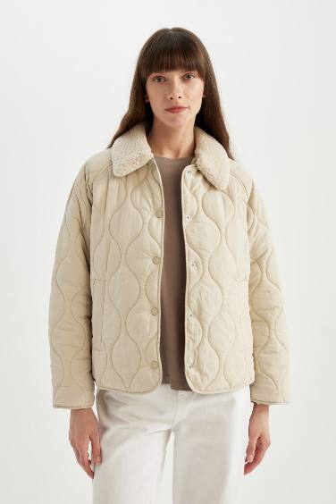 Regular Fit Faux Fur Collar Quilted Jacket