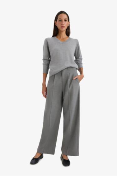 Relax Fit V Yaka Triko Kazak