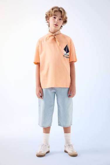 Boy Oversize Fit Crew Neck Embroidered T-Shirt