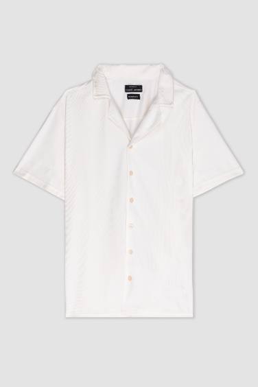 Modern Fit Cotton Short Sleeve Shirt