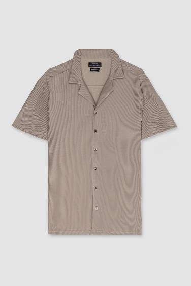 Modern Fit Cotton Short Sleeve Shirt