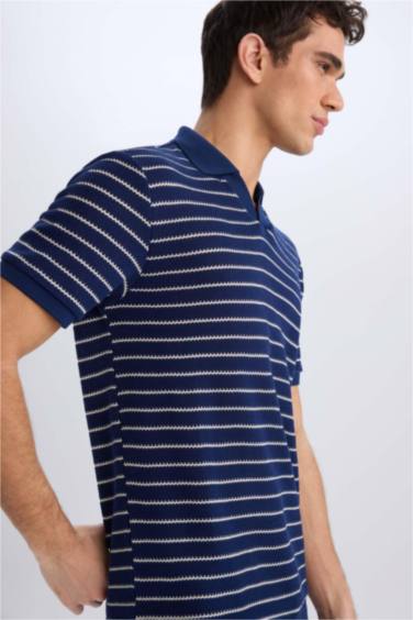 تيشيرت بولو نص كم من تريكو قصة عادية