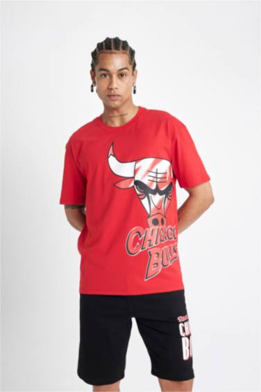DeFactoFit NBA Chicago Bulls Boxy Fit Crew Neck T-Shirt