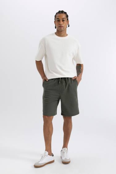 Slim Fit Pique Shorts