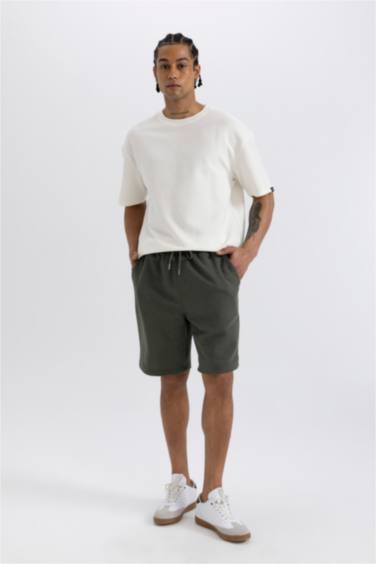 Slim Fit Pique Shorts