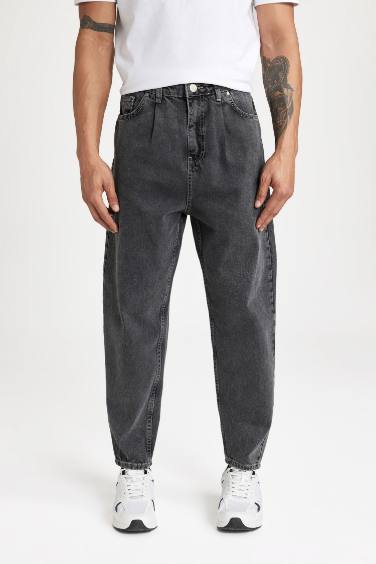 Pantalon Jean Coupe Ballon à Jambe Régulière et Taille Haute