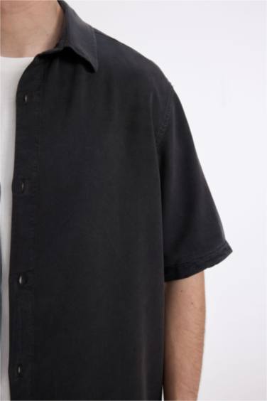 قميص نص كم قصة عادية