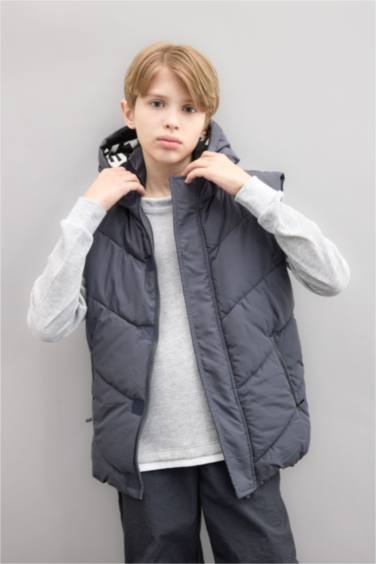 Boy Waterproof Hooded Puffer Vest