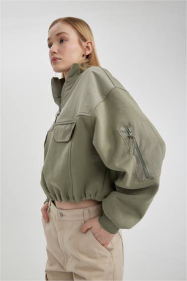 سويت شيرت كروب قصة فضفاضة بسحاب