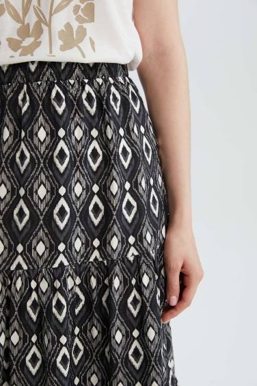 Patterned Aerobin Midi Skirt