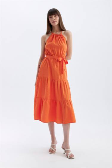 Halter Neck Belted Sleeveless Midi Dress