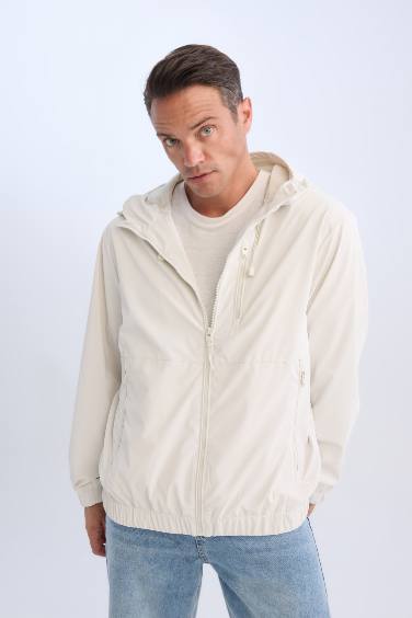 Куртка стандартного кроя с капюшоном