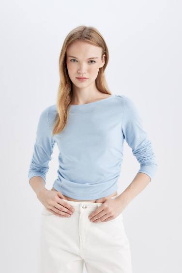 تيشيرت بيزك سادة برقبة مستديرة كم طويل