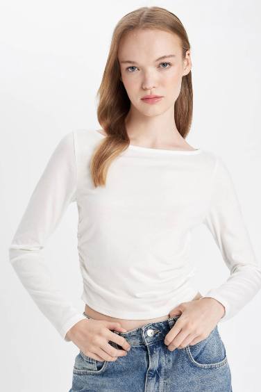 White Fitted Body-fitting Boat Neck Basic T-Shirt