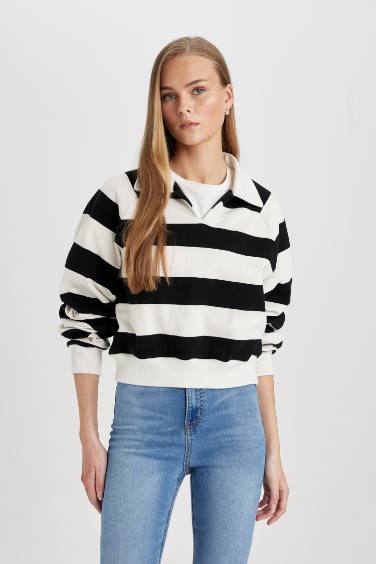 Polo Neck Striped Thick Crop Sweatshirt