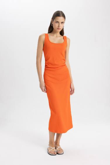 Straight Fit Scoop Neck Ribbed Camisole Sleeveless Midi Dress