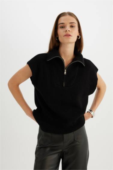 Relax Fit Fermuarlı Dik Yaka Selanik Kumaş Siyah Triko Süveter