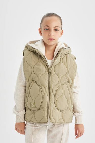 Girl Waterproof Hooded Puffer Vest