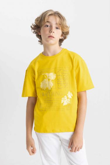 Boy Oversize Fit Crew Neck Printed T-Shirt