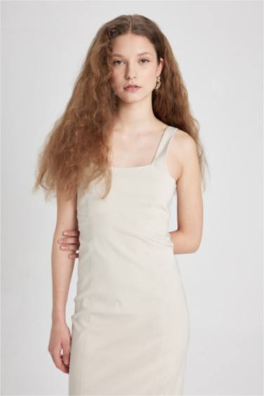 Bodycon Square Neck Strap Maxi Dress