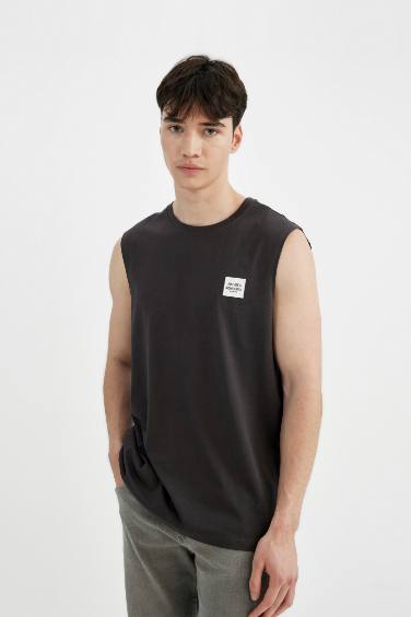 Regular Fit Printed Crew Neck Sleeveless T-Shirt